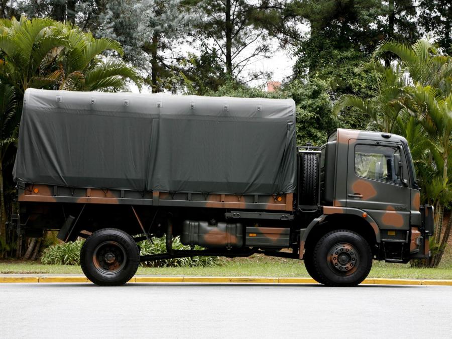  Mercedes-Benz Atego 1725 4x4 Military Truck 2005 года  (фото 2 из 4)